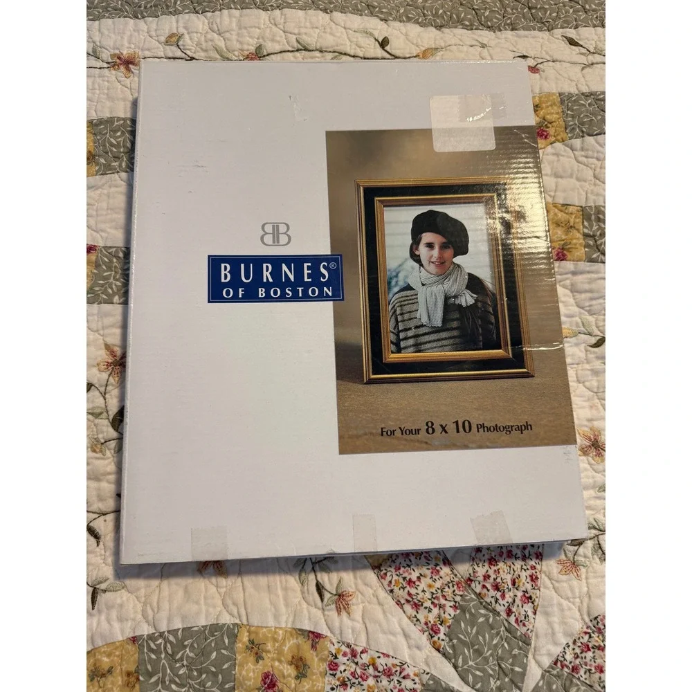 Burnes of‎ Boston 8x10 Picture Frame Gold Black Amherst 221180 NEW